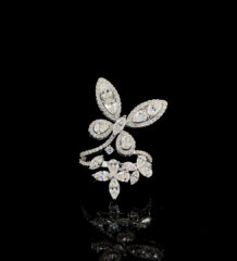 Mystic Butterfly™ Ring – A Dance of Grace and Sparkle