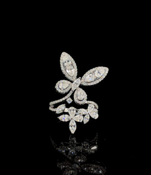 Mystic Butterfly™ Ring – A Dance of Grace and Sparkle